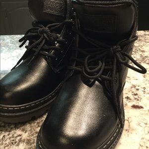 NWOT Combat boots